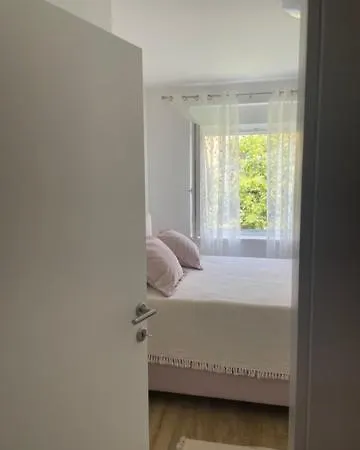 Maya Apartment
